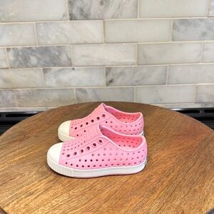 Native Jefferson Kids Pink Slip-On Shoes